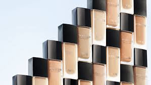 Dior Forever Skin Glow 24H Wear Radiant Foundation Perfection & Hydration Concentrated In Skincare SPF20++