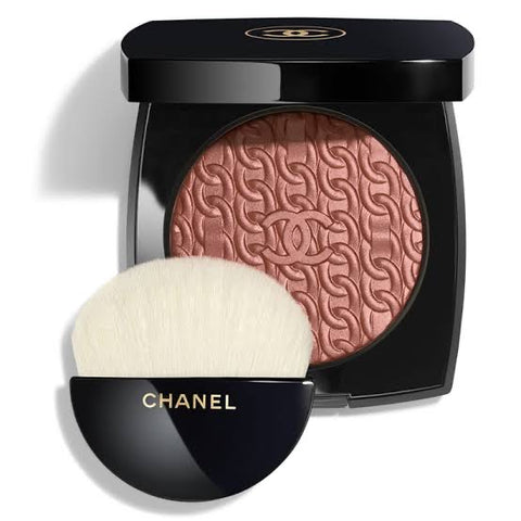 Chanel Les Chaines De Chanel Illuminating Blush Powder Holiday 2020