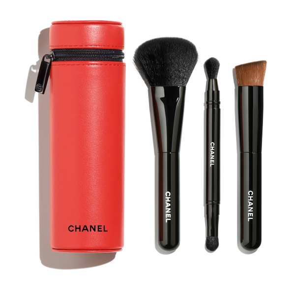 Chanel Collection Of Essential Brushes Limited Edition